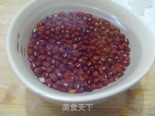 【养生汤煲】三红补气养血汤的做法步骤：2