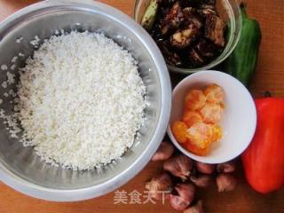 粽香排骨粘米饭的做法步骤：1