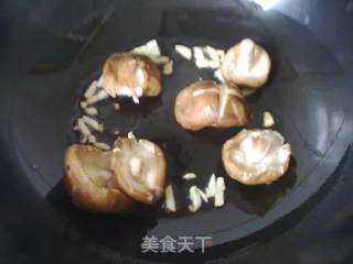 香菇油菜的做法步骤：5