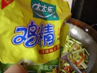 双椒韭黄的做法步骤：8