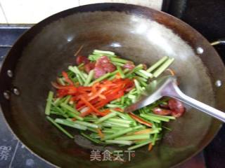 芹菜腊肠的做法步骤：8