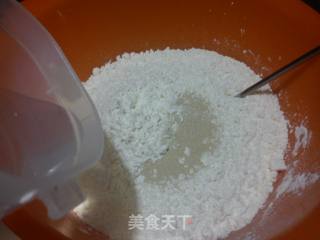 猪肉白菜包子的做法步骤：2
