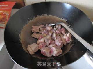 土豆烧牛腩的做法步骤：6