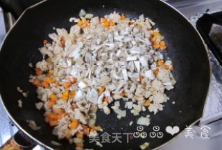 中餐西做——奶香蘑菇鸡肉酱浇头面的做法步骤：8