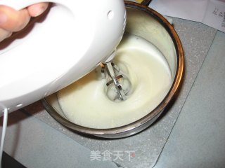 蓝莓馅蛋糕卷的做法步骤：6