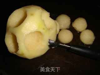 拔丝土豆球的做法步骤：2