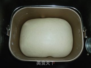 用鲜奶油做面包味道果然大不同---鲜奶油辫子包的做法步骤：2