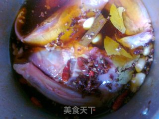 五香牛肉的做法步骤：4