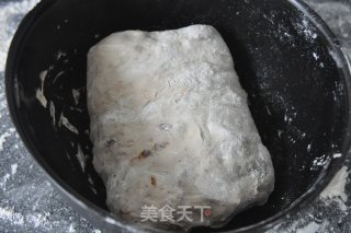 家宠酵母系列: 核桃果子包 (无花果,葡萄干,小檗)的做法步骤：6