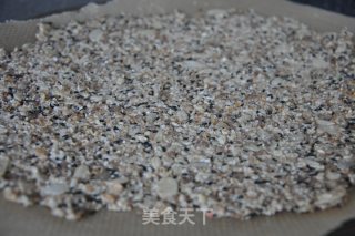 健康的香脆薄饼干 - 无油无糖 全麦荞麦,燕麦,麸皮,鼠尾草,芝麻,坚果的做法步骤：9