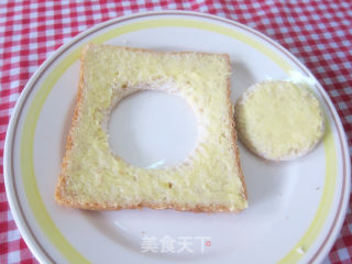 鸡蛋吐司的做法步骤：3