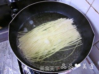 老上海的味道——葱开煨面的做法步骤：7