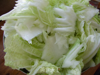 家常菜----素鸡烧白菜的做法步骤：1