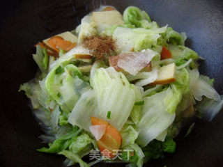 家常菜----素鸡烧白菜的做法步骤：6