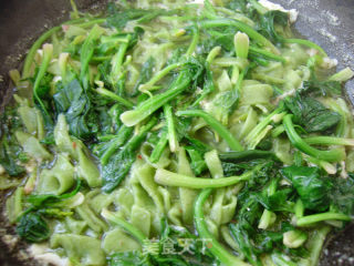 家常主食----菠菜鸡蛋汤面的做法步骤：11