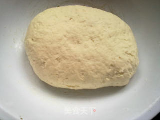 牛肉大葱水饺的做法步骤：1