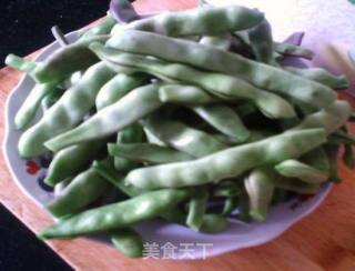 家常烧豆角的做法步骤：1