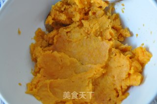 当柔软土司遇上香甜红薯泥 （葡萄干天然酵母）的做法步骤：3