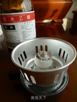 滴滴香浓 香飘四溢----虹吸壶煮咖啡的做法步骤：3