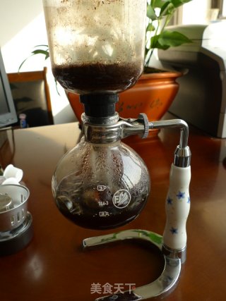 滴滴香浓 香飘四溢----虹吸壶煮咖啡的做法步骤：10