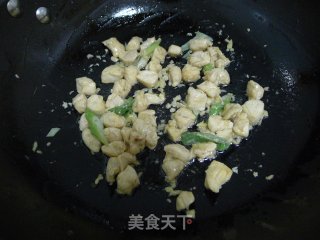 酱爆鸡丁的做法步骤：6