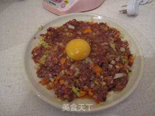 鲜嫩多汁—芹香肉饼蒸蛋的做法步骤：7