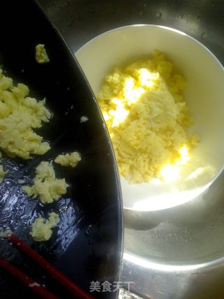胡萝卜鸡蛋饺子的做法步骤：4