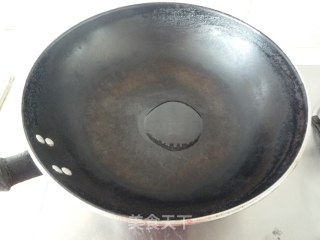 韭黄炒肉丝的做法步骤：3