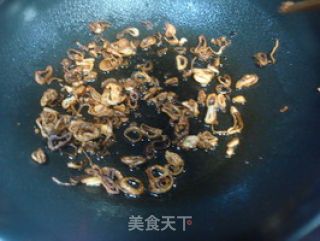 香气四溢的人气美食——卤肉面的做法步骤：5