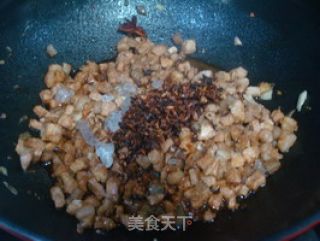 香气四溢的人气美食——卤肉面的做法步骤：7