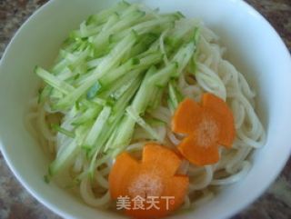 香气四溢的人气美食——卤肉面的做法步骤：14
