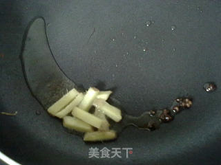 小炒肉的做法步骤：3