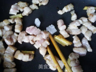 小炒肉的做法步骤：4