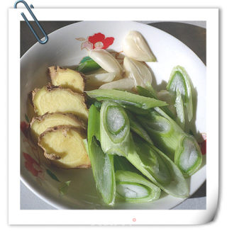 天津卫贴饽饽熬小鱼的做法步骤：6