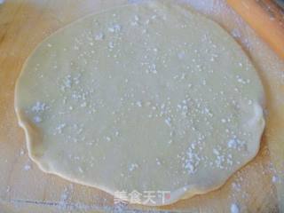 中西混搭也精彩---千岛洋葱全麦馅饼的做法步骤：5