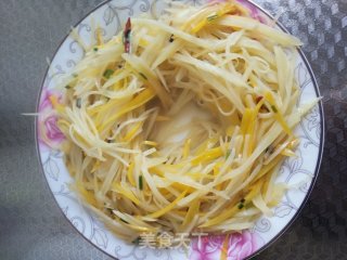 酸辣土豆丝的做法
