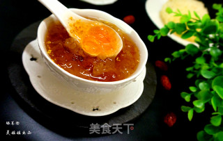 桃胶皂角米银耳汤-----平民的的做法