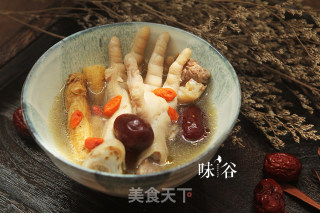 药膳当归鸡脚的做法
