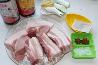 简单四步走做出健康美味----红烧肉的做法步骤：1