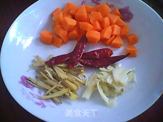 莲藕鸡丁的做法步骤：3