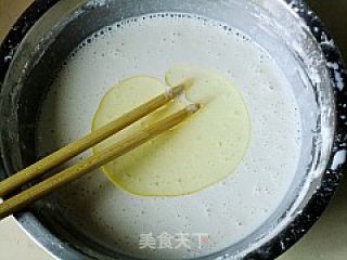 馋嘴小吃---椰香糯米糍的做法步骤：3