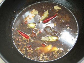 有内涵的大肉菜—香卤夹心肉丸的做法步骤：1
