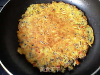 蔬菜鸡蛋饼的做法步骤：6