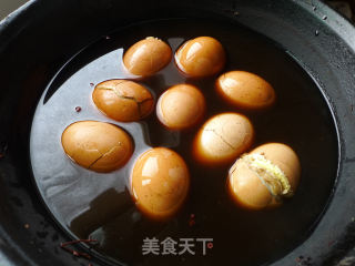 家庭版简易卤蛋的制作方法的做法步骤：5