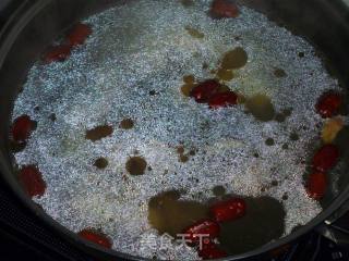 【养生汤煲】秋季养生汤---南瓜山药煲鸭腿的做法步骤：8