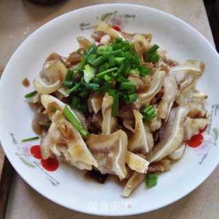 菜谱炒猪耳朵的做法