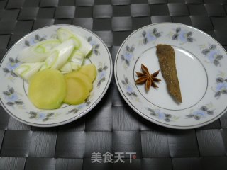 红烧排骨的做法步骤：2