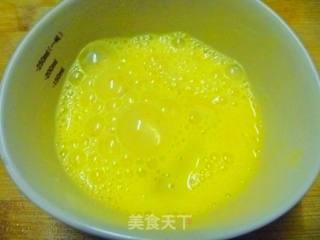 【家常主食】健康主食---彩椒鸡蛋全麦饺子的做法步骤：5