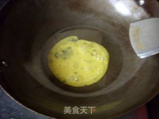 充满惊喜的脆嫩鲜---------------------生菜鸡蛋滑虾仁的做法步骤：5