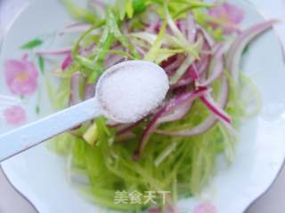 凉拌莴笋的做法步骤：6